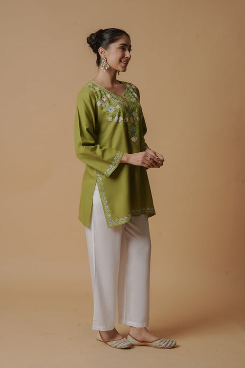 Aarti in Kashmiri Aari Work Cotton Short Kurta – Green
